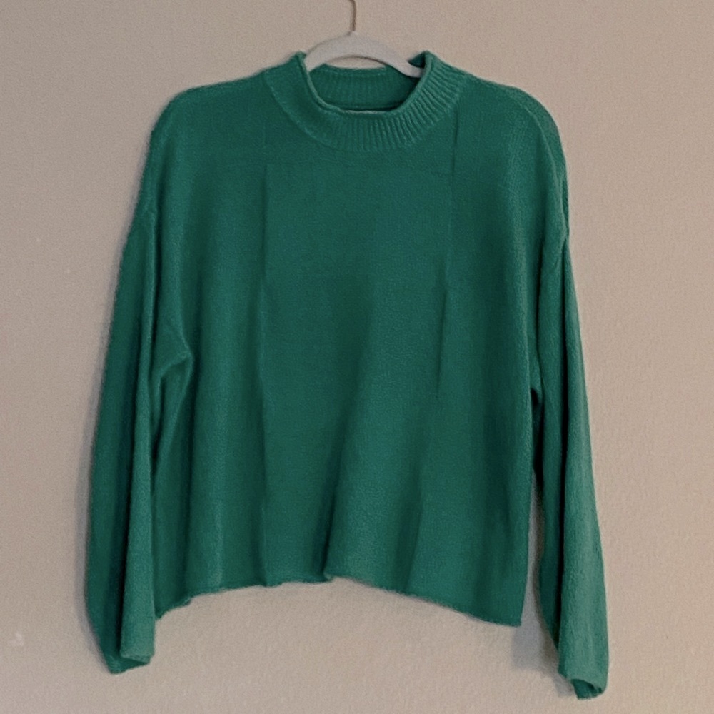 FP Beach Andy Pullover Kelly Green Sweater, Cropped, Boxy Oversized - Picture 2 of 10